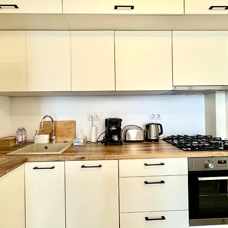 Luca's Forest Apartment *