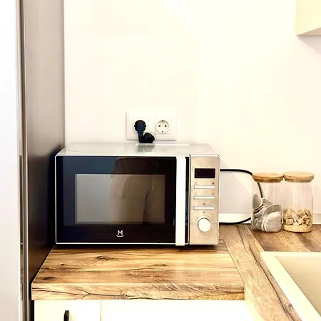 Luca's Forest Apartment